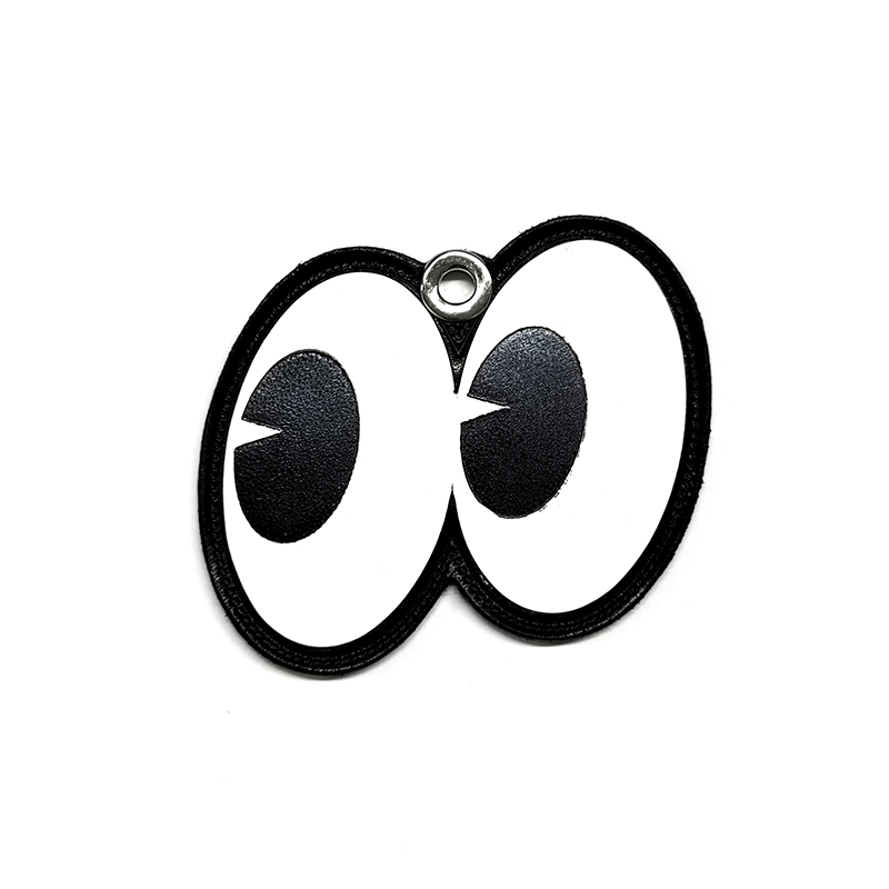 Fingerstudio Big Eyes Leather Pendant