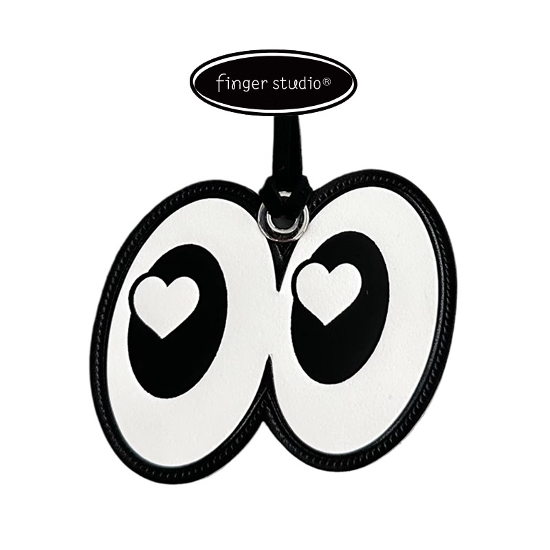 Fingerstudio Big Eyes Leather Pendant