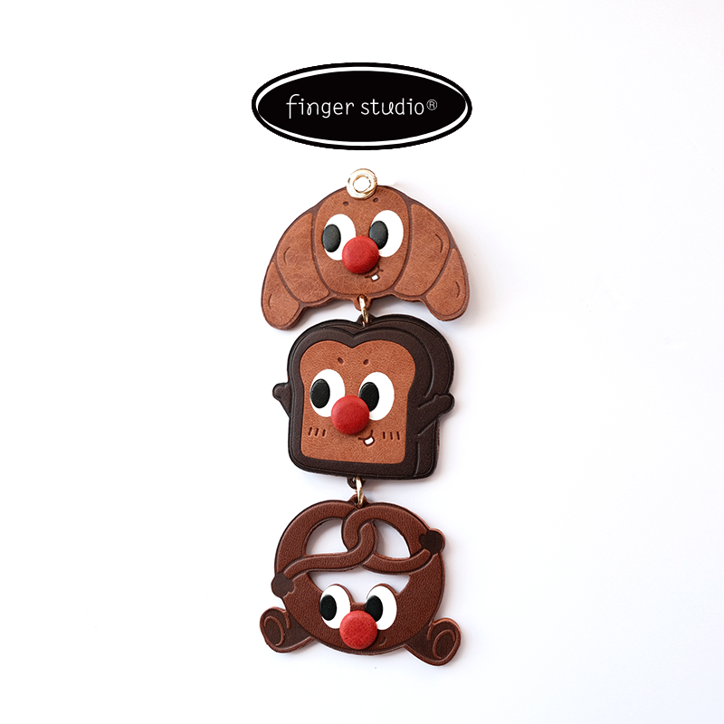 Fingerstudio Clown Bread Pendant Croissant Toast Doll Leather Bag Pendant
